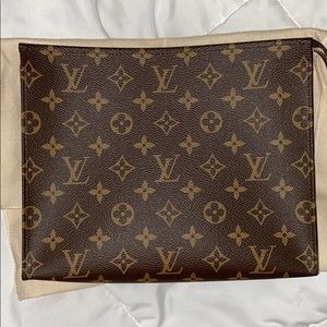 Louis Vuitton Monogram Toiletre Pouch 26
